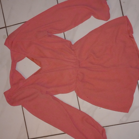 Charlotte Russe romper peach color size medium - Picture 2 of 2
